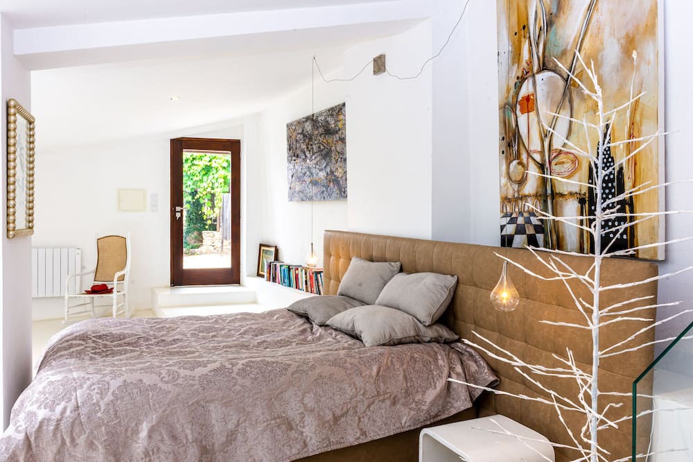 Photo of Bedroom in Portalegre
