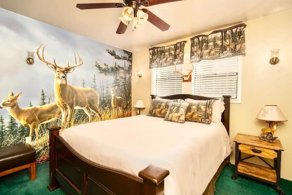 Photo of Bedroom in California Hot Springs