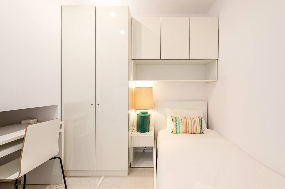 Photo of Bedroom in Parque das Nacoes