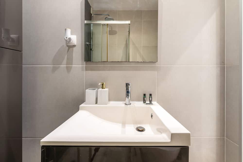 Photo of Bathroom in Parque das Nacoes