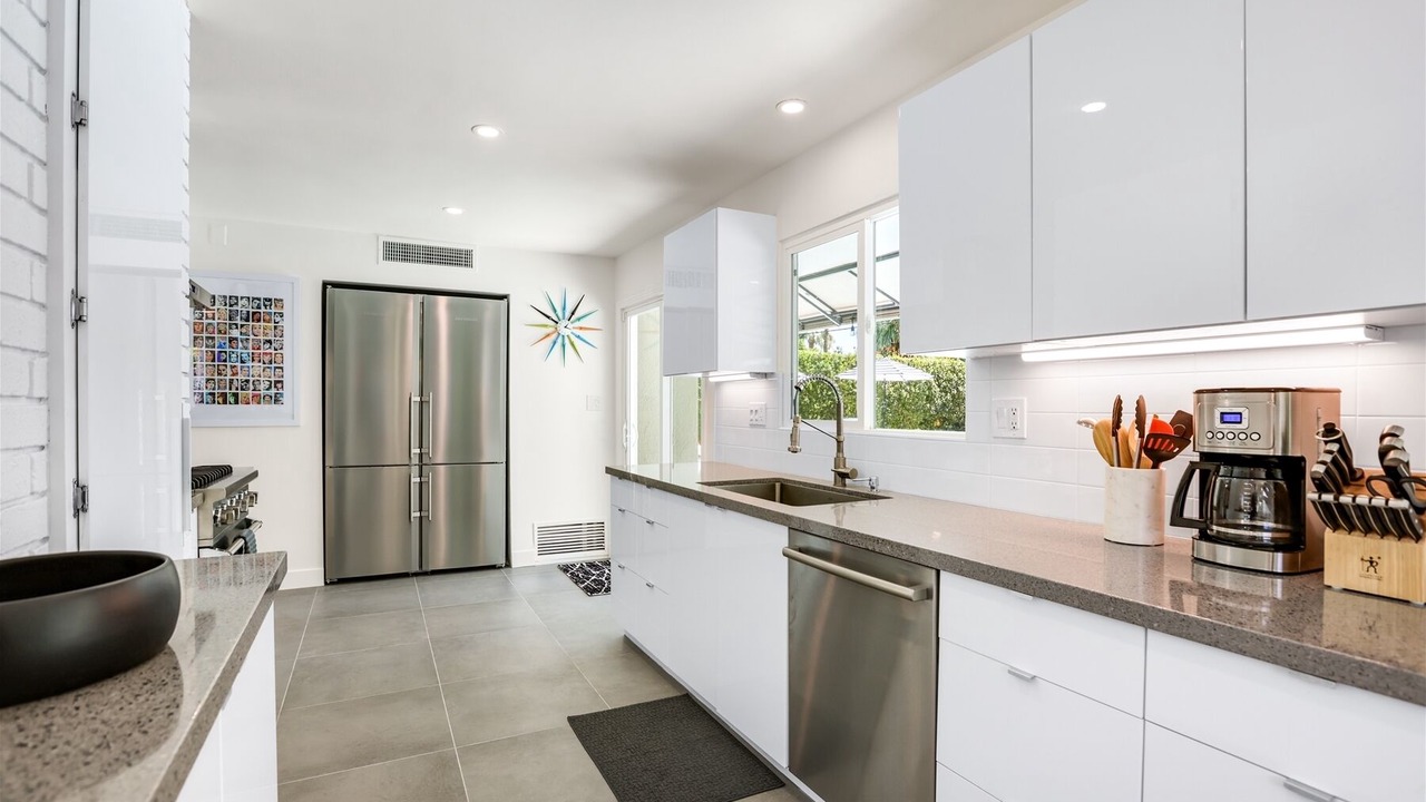 Photo of Kitchen in Tahquitz River Estates