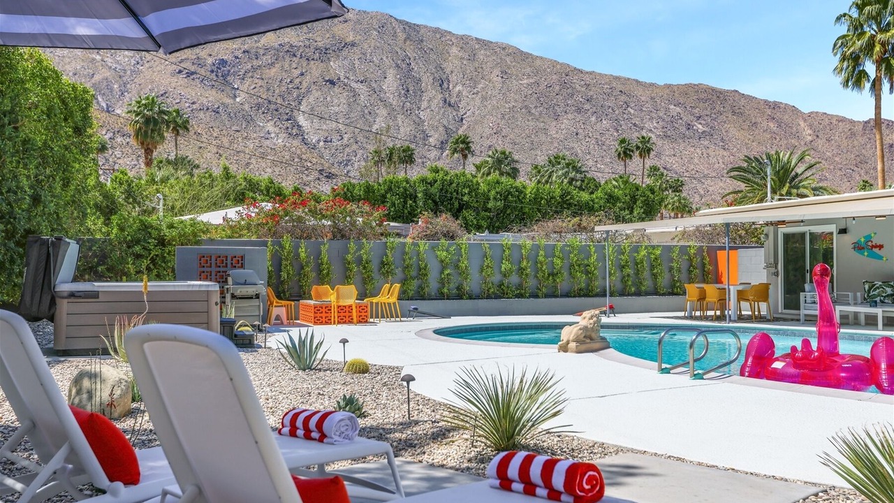 Photo of Outdoor in Tahquitz River Estates