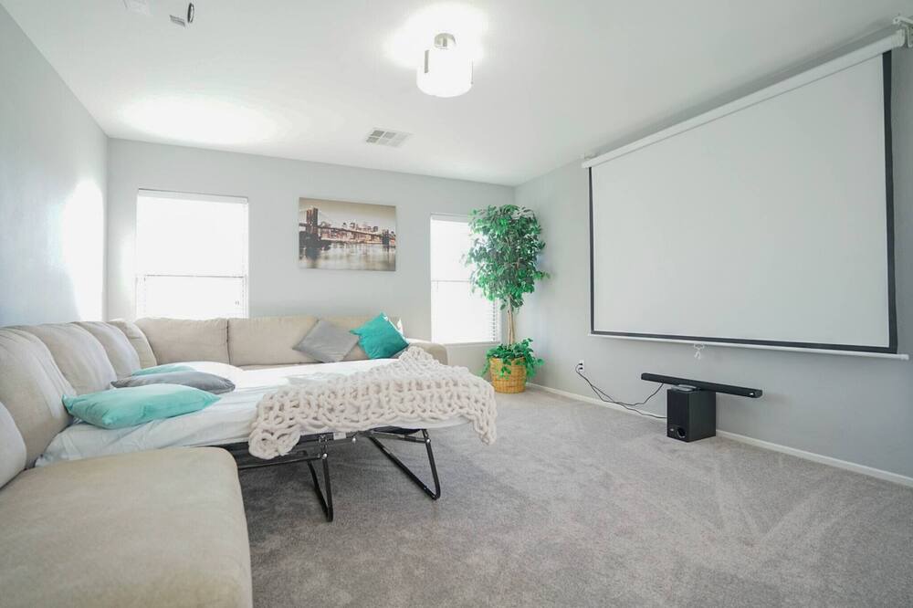 Photo of Livingroom in North Las Vegas