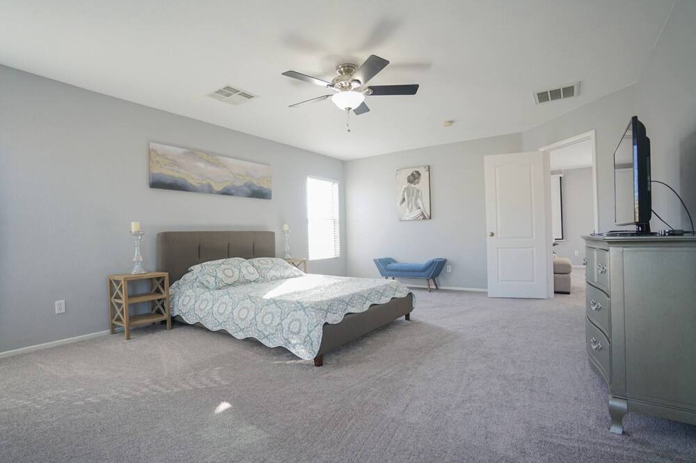 Photo of Bedroom in North Las Vegas