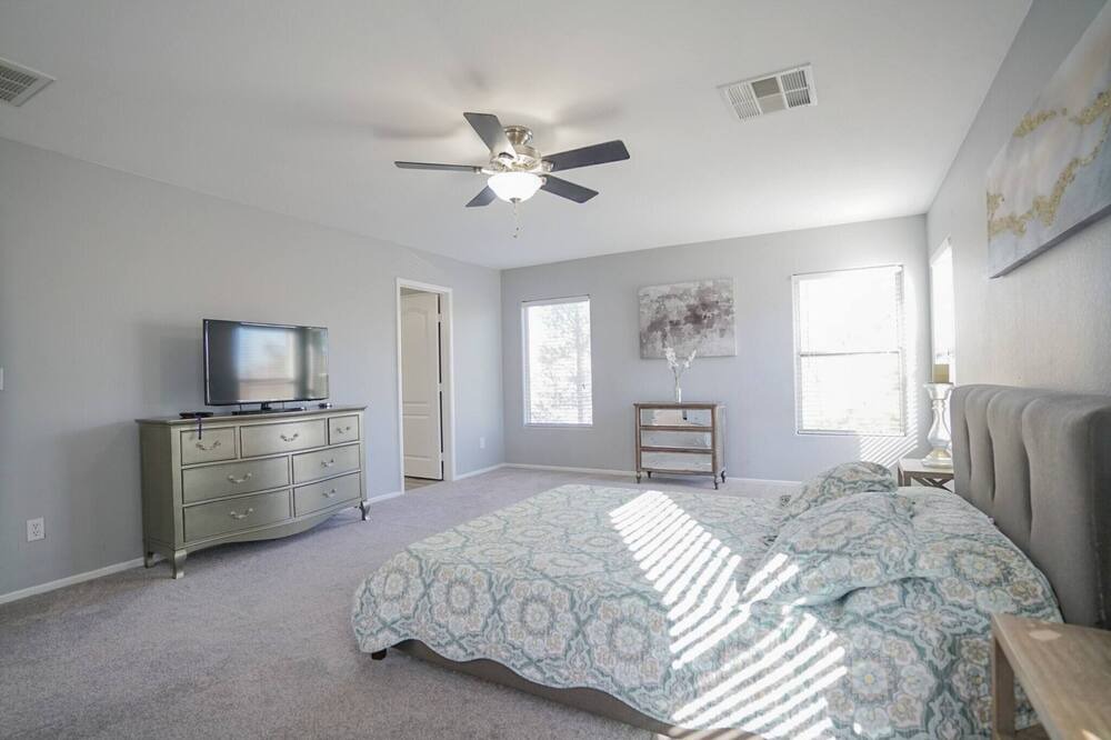 Photo of Bedroom in North Las Vegas