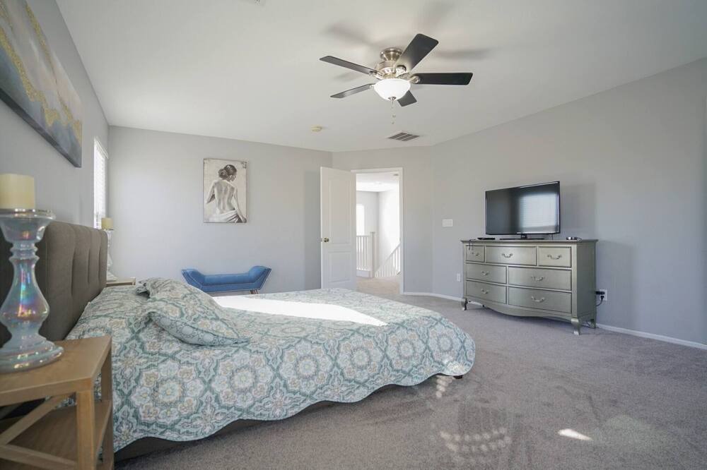 Photo of Bedroom in North Las Vegas