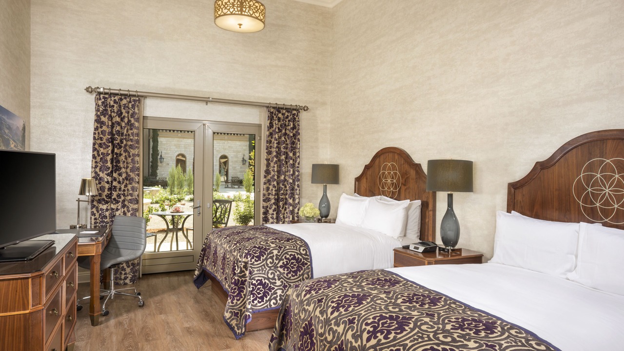 Photo of Bedroom in River Oaks