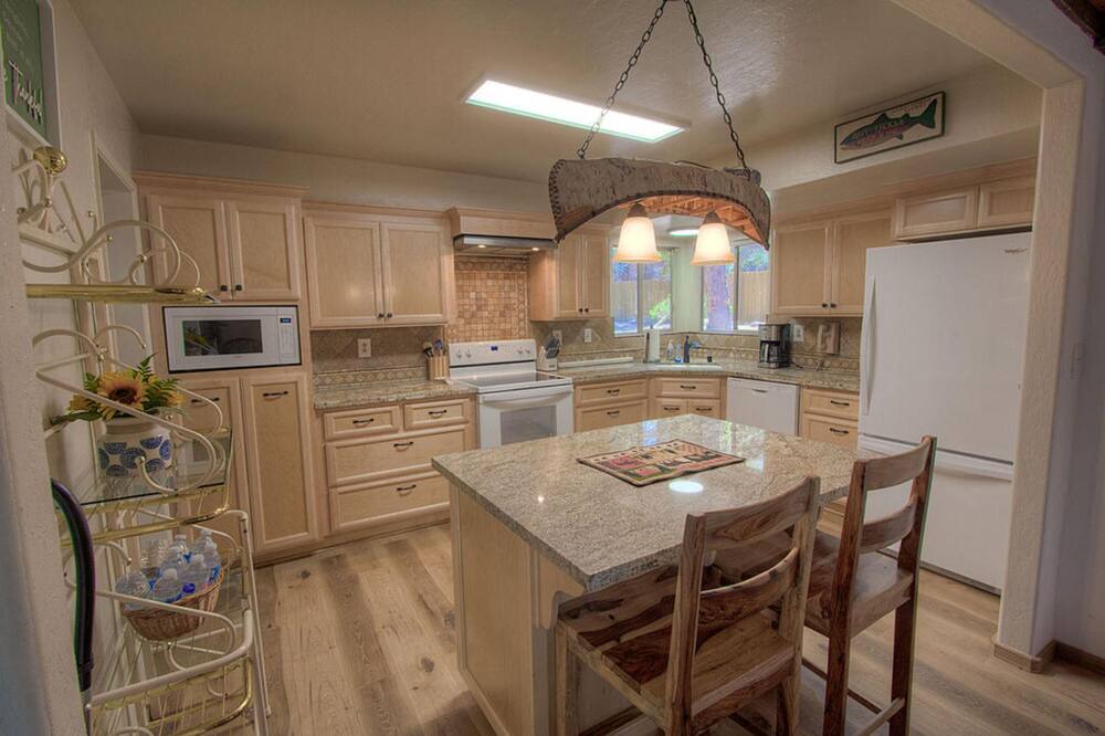 Photo of Kitchen in Lower Kingsbury