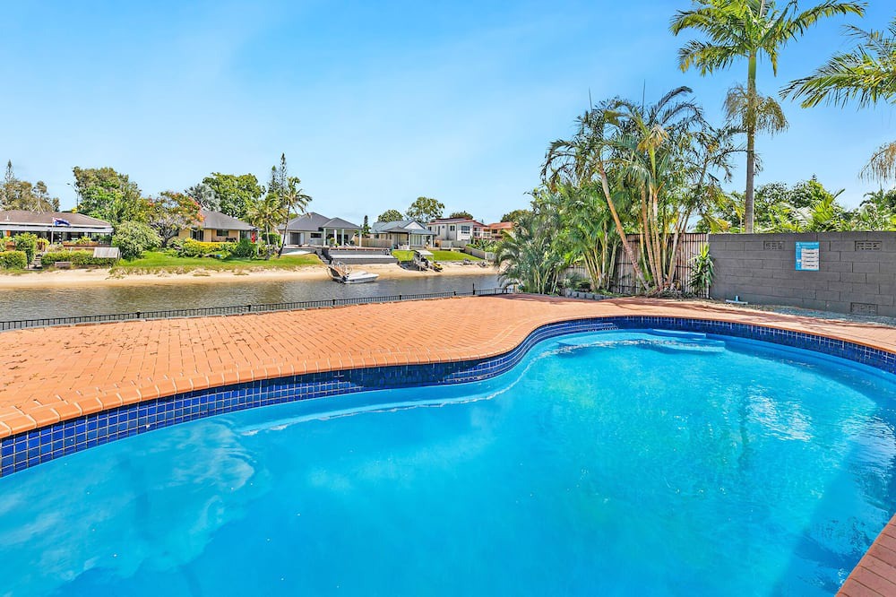 Photo of Outdoor in Mermaid Waters