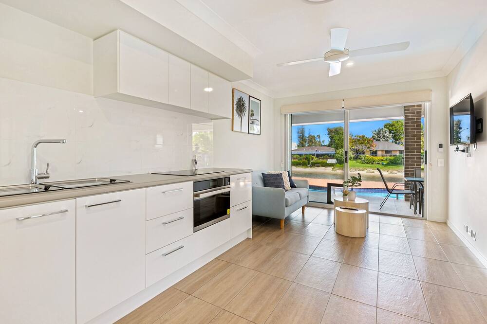 Photo of Kitchen in Mermaid Waters