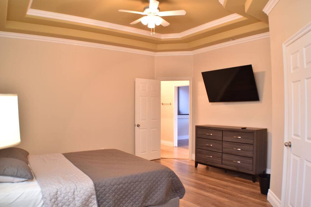 Photo of Bedroom in Sunrise Manor
