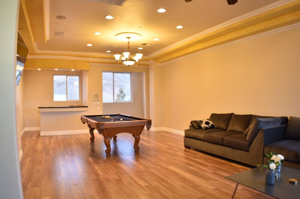 Photo of Livingroom in Sunrise Manor