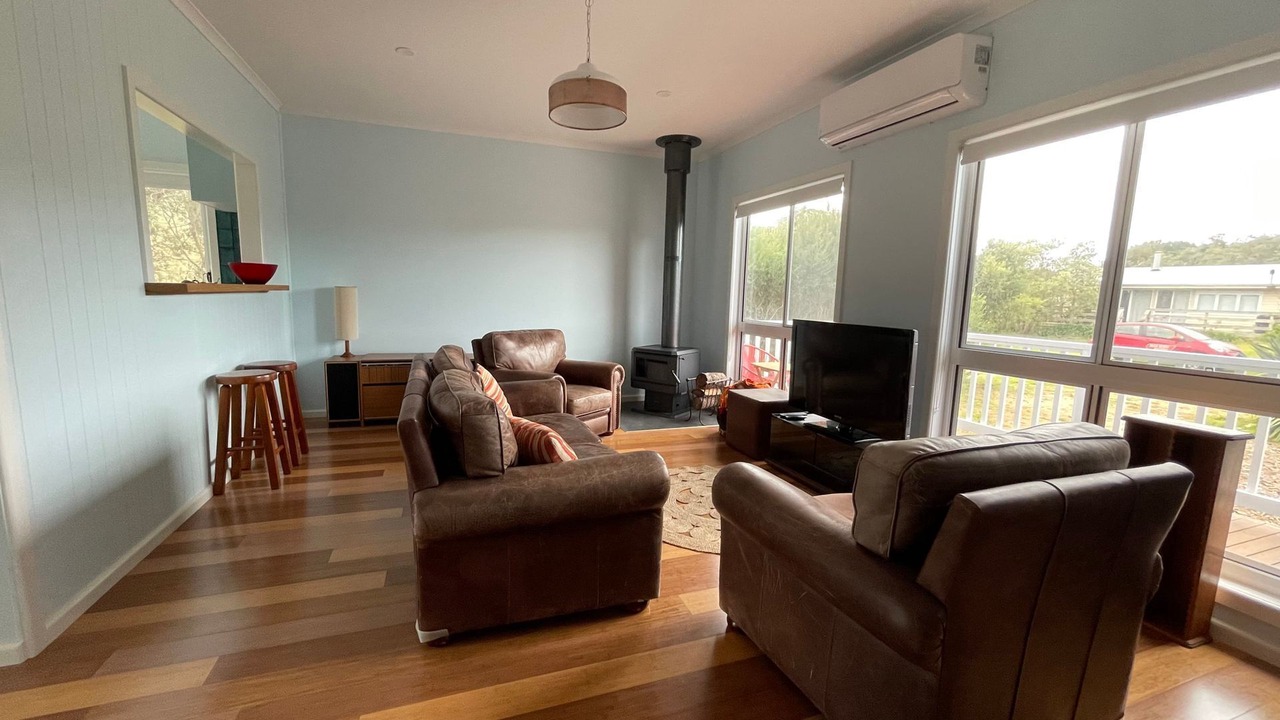 Photo of Livingroom in Venus Bay