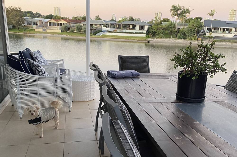Photo of Patio Balcony in Burleigh Waters