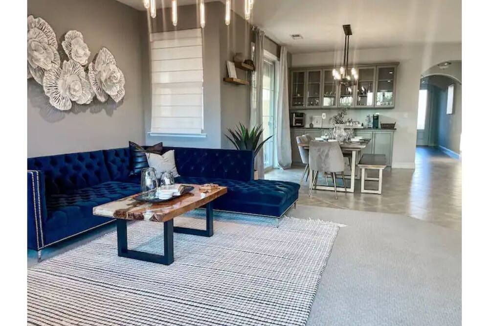 Photo of Livingroom in Fresno