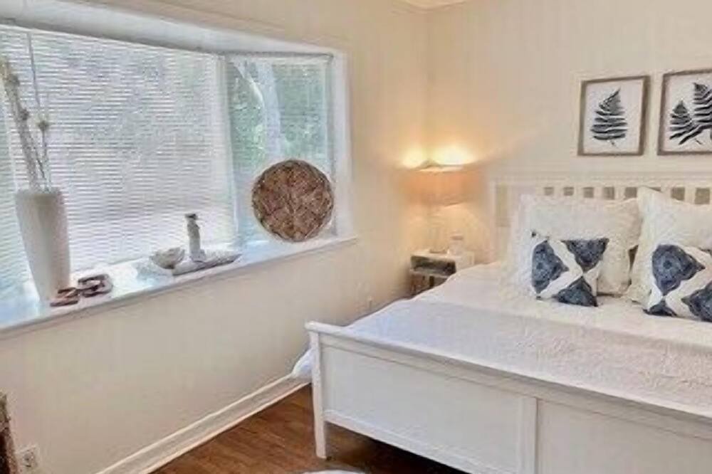 Photo of Bedroom in Santa Barbara