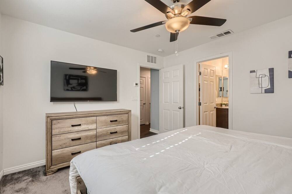 Photo of Bedroom in Nellis Air Force Base
