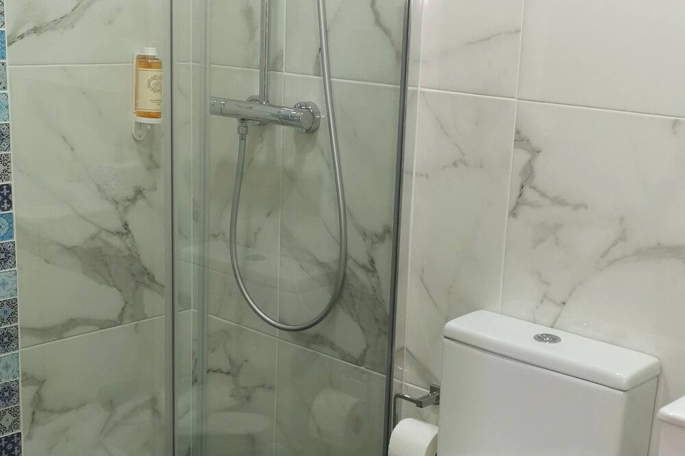 Photo of Bathroom in Linhares