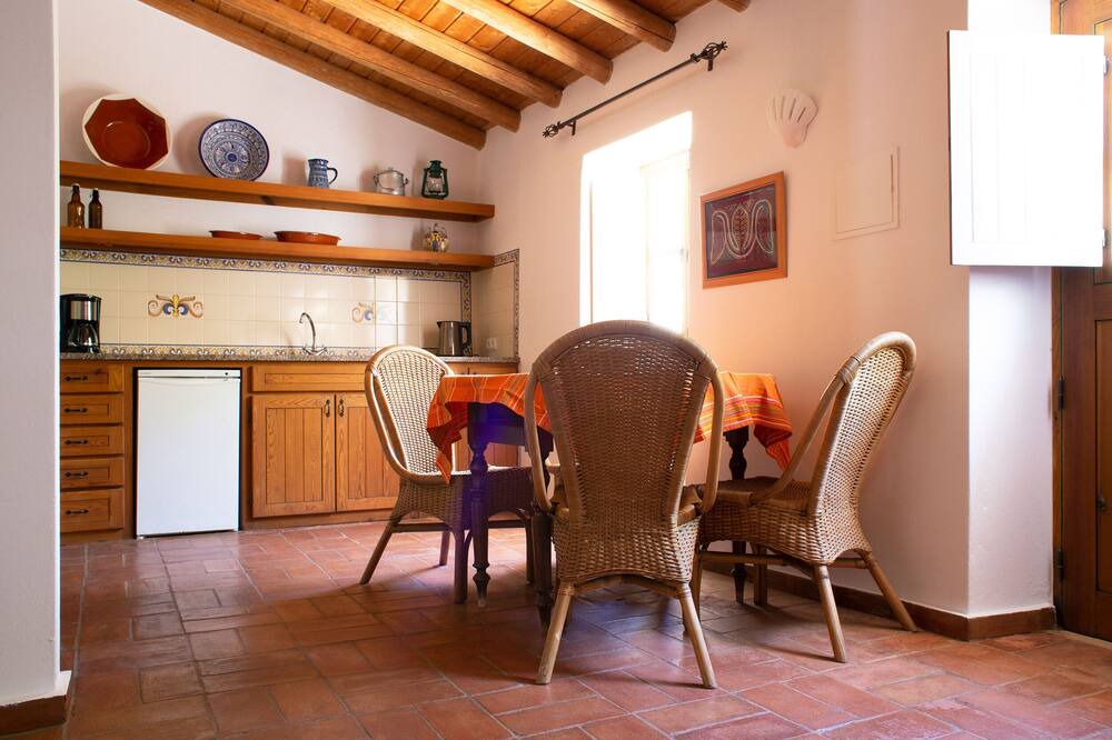 Photo of Kitchen in Bensafrim