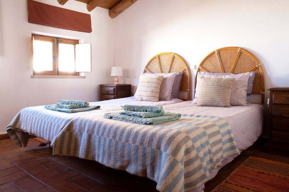 Photo of Bedroom in Bensafrim