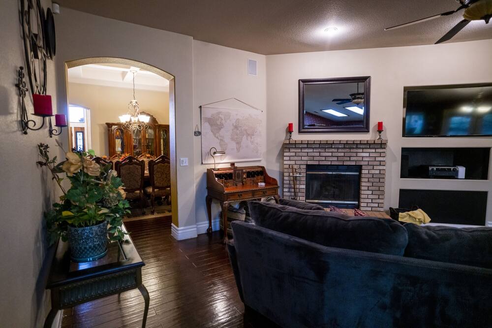 Photo of Livingroom in Visalia