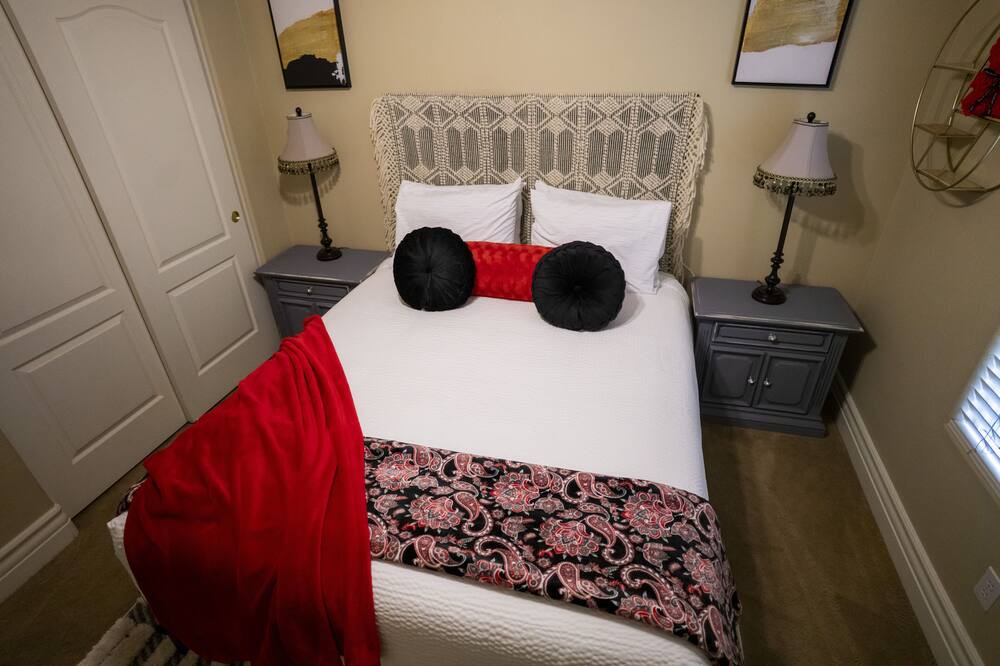 Photo of Bedroom in Visalia