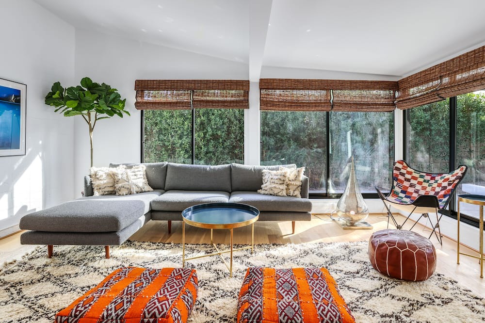 Photo of Livingroom in Sunrise Vista Chino