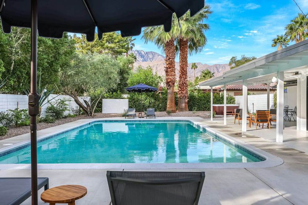 Photo of Outdoor in Sunrise Vista Chino