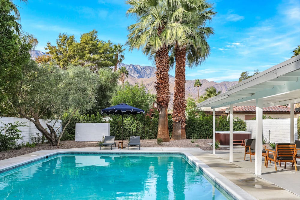 Photo of Outdoor in Sunrise Vista Chino