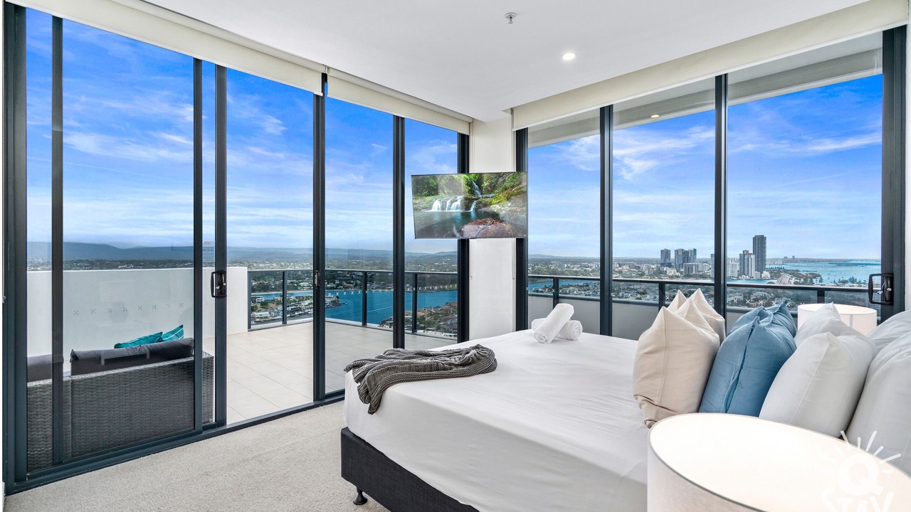 Photo of Others in Surfers Paradise