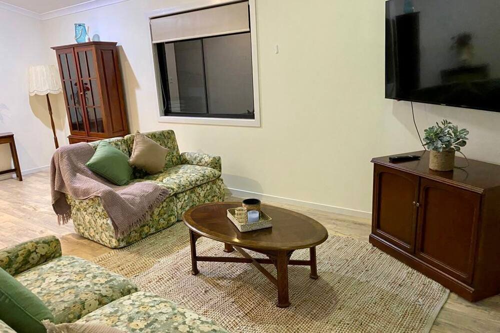 Photo of Livingroom in Nerang