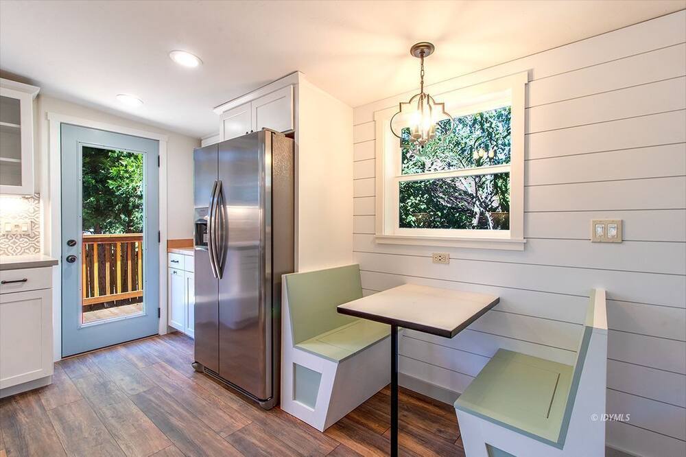 Photo of Bedroom in Idyllwild