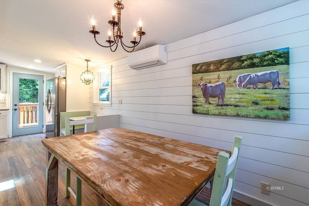 Photo of Kitchen in Idyllwild