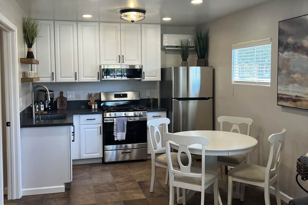 Photo of Kitchen in Tulare