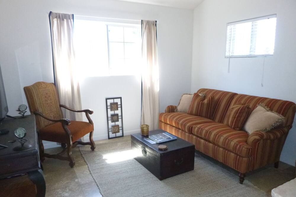 Photo of Livingroom in Santa Ynez