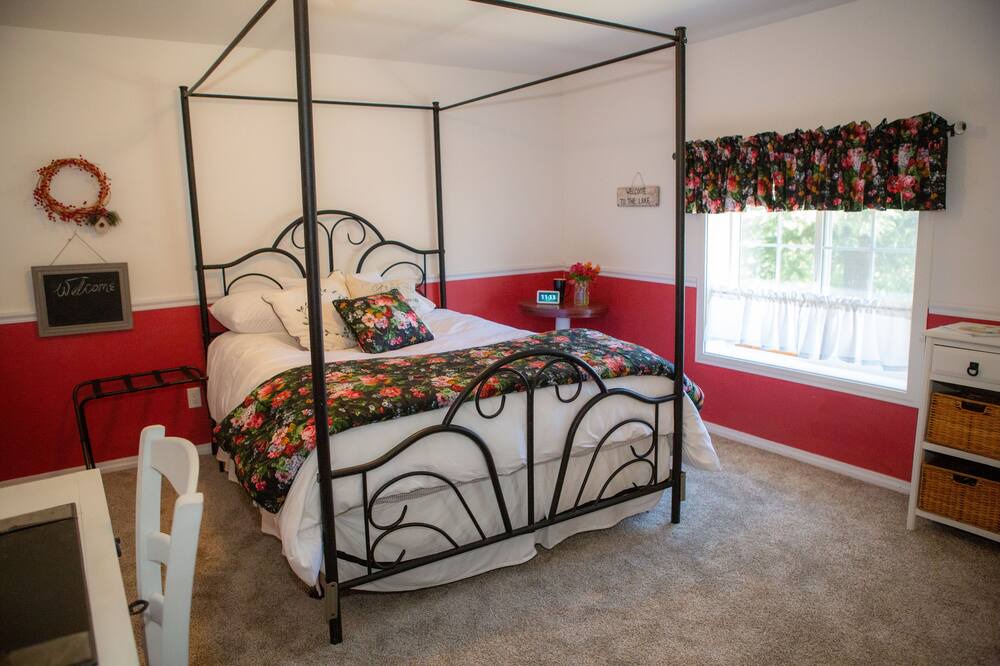 Photo of Bedroom in Julian