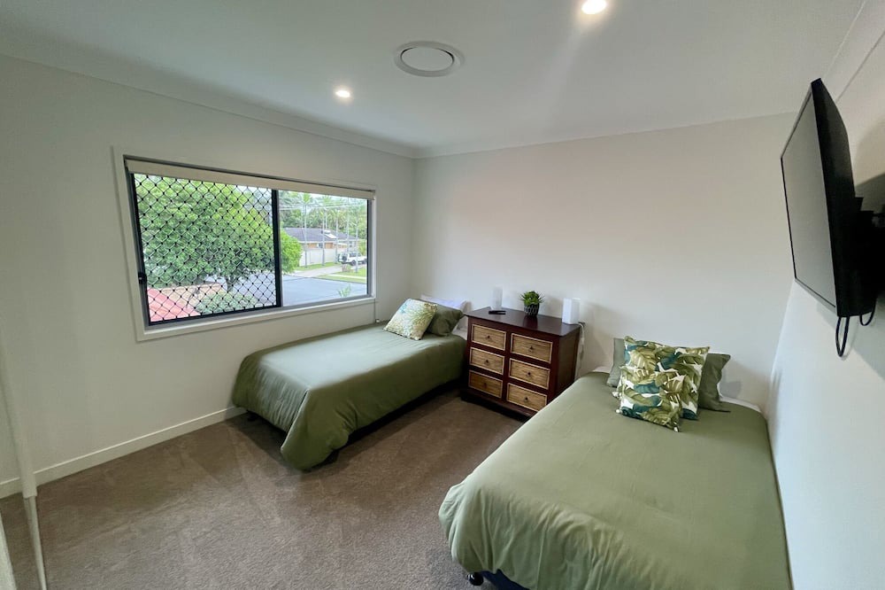 Photo of Bedroom in Mermaid Beach