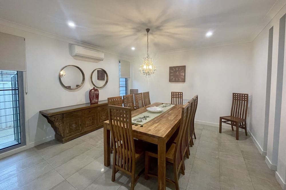 Photo of Kitchen in Mermaid Beach