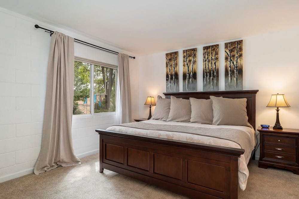 Photo of Bedroom in Northeast Reno
