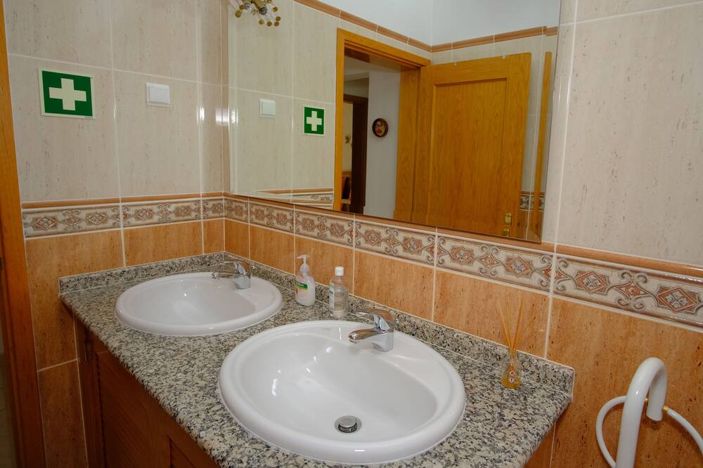 Photo of Bathroom in Albufeira