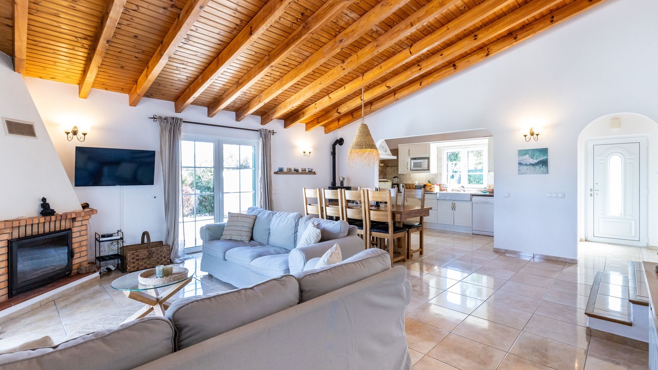 Photo of Livingroom in Aljezur