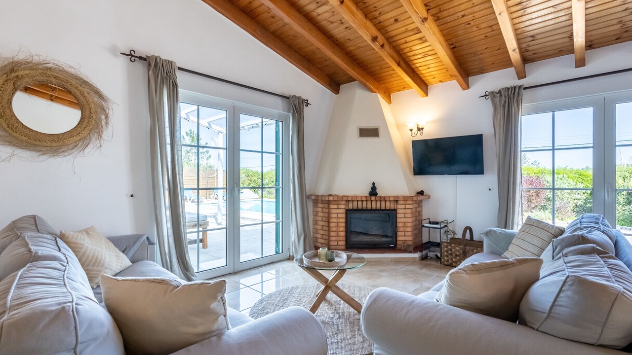 Photo of Livingroom in Aljezur