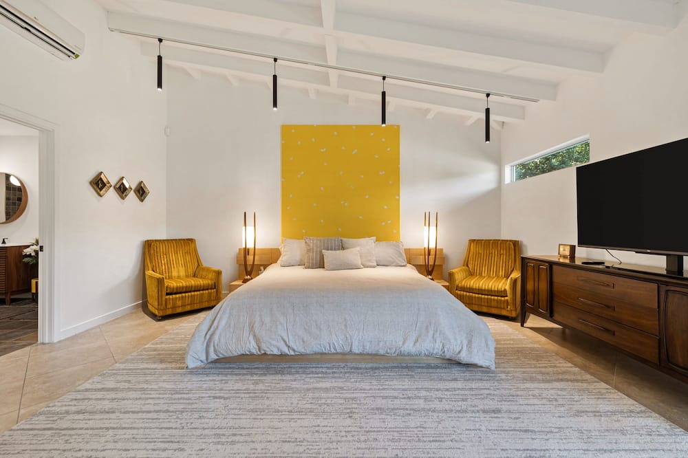 Photo of Bedroom in Sunrise Vista Chino