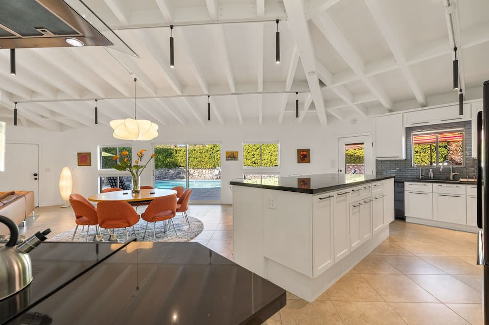 Photo of Kitchen in Sunrise Vista Chino