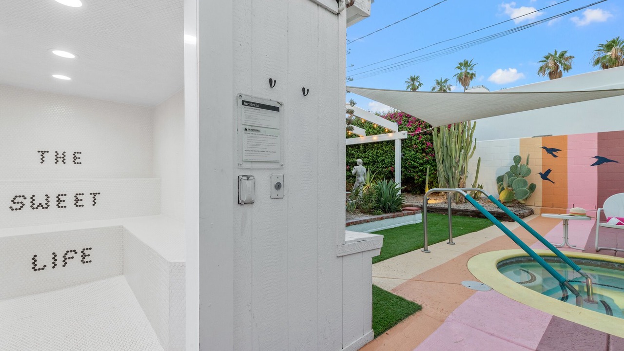 Photo of Outdoor in Tahquitz River Estates