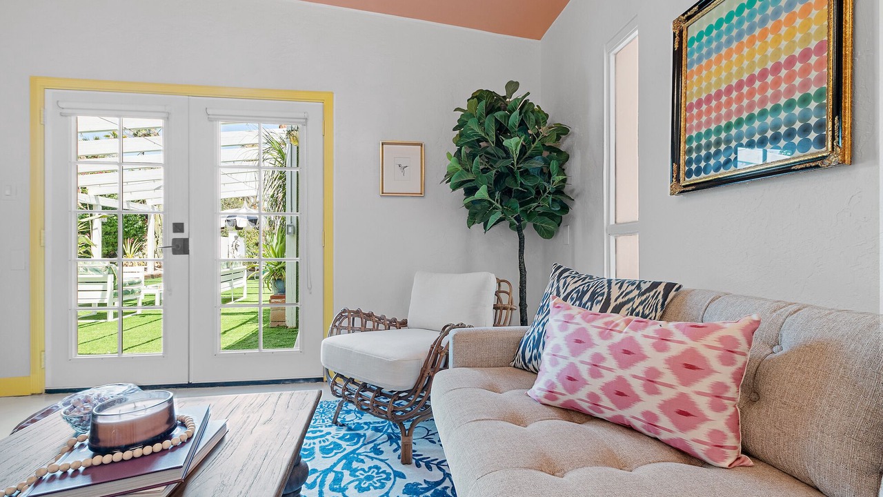 Photo of Livingroom in Tahquitz River Estates