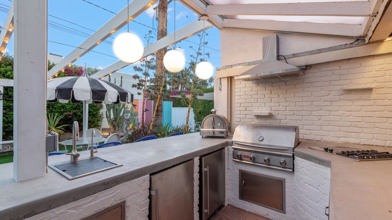 Photo of Kitchen in Tahquitz River Estates