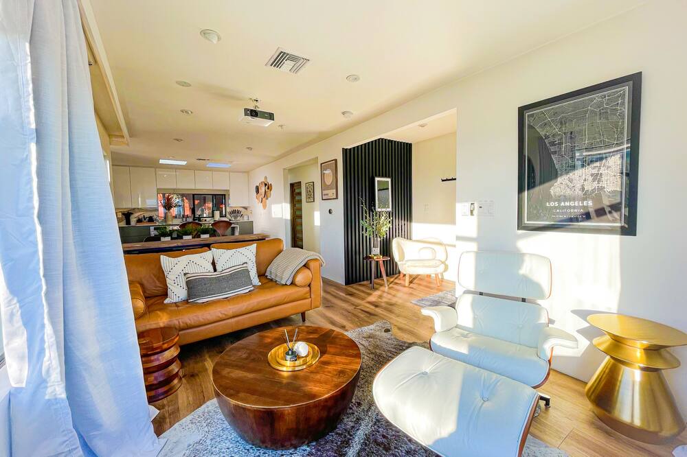 Photo of Bedroom in South San Gabriel