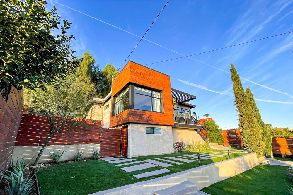 Photo of Outdoor in South San Gabriel