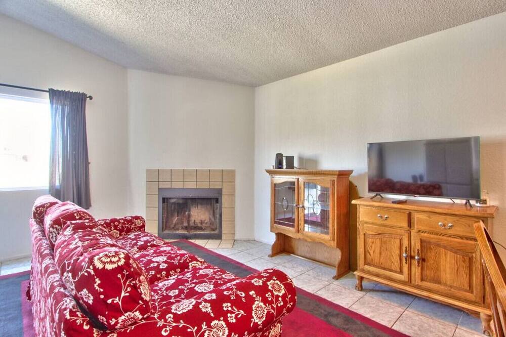 Photo of Livingroom in Woodlands